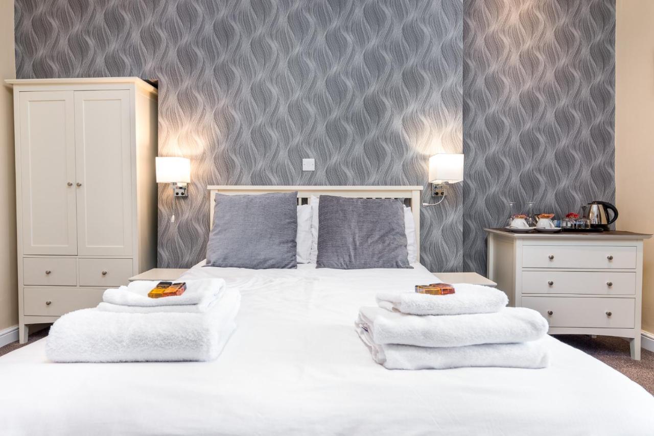 Riviera Guesthouse ويتبي المظهر الخارجي الصورة