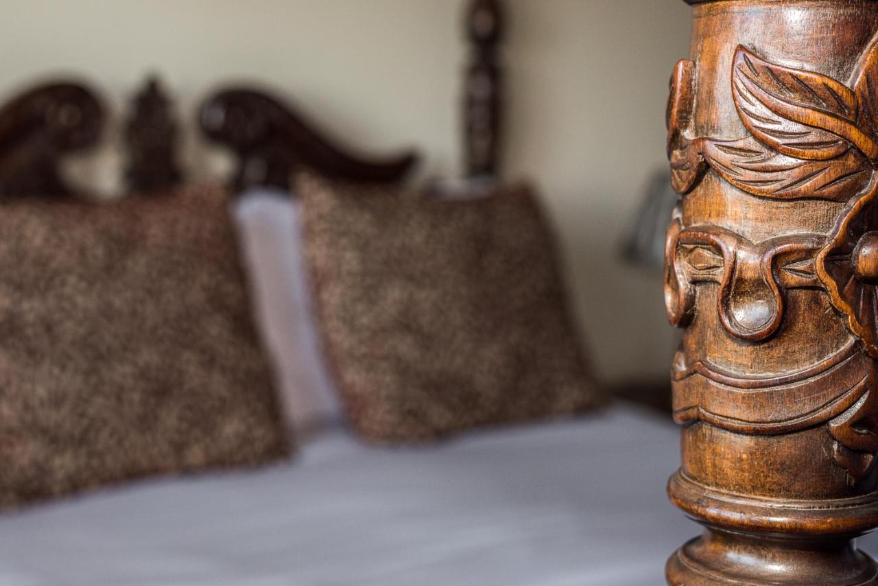 Riviera Guesthouse ويتبي المظهر الخارجي الصورة