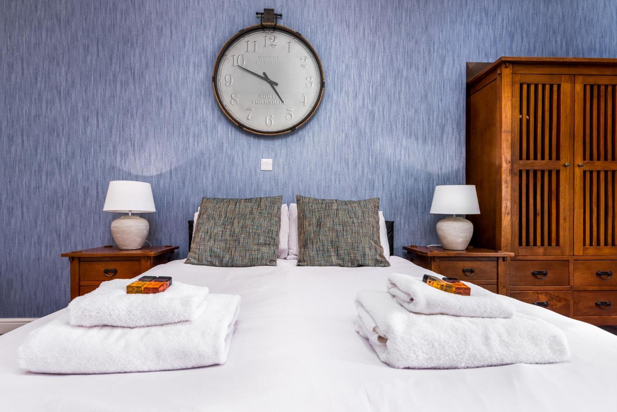 Riviera Guesthouse ويتبي المظهر الخارجي الصورة